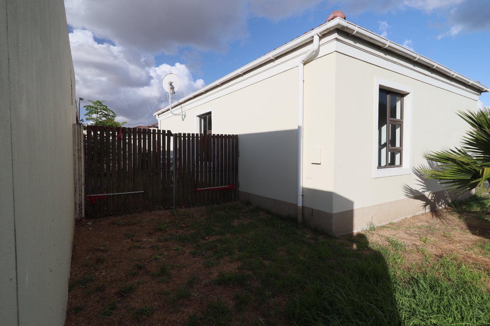 3 Bedroom Property for Sale in Stellendale Western Cape